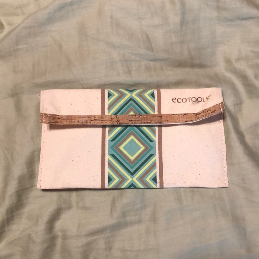 2/$12 Makeup Bag Bundles! - EcoTools